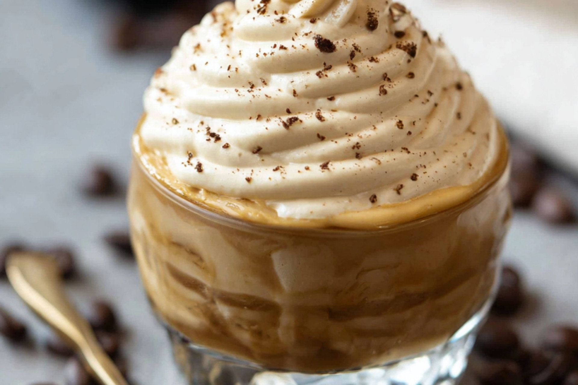 Rich Coffee Pastry Cream Recipe for Desserts